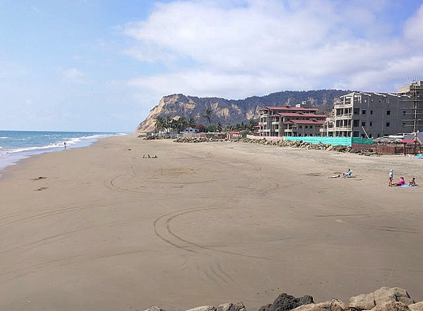 Ensenada Del Pacifico Condos Ecuador Beachfront Real Estate