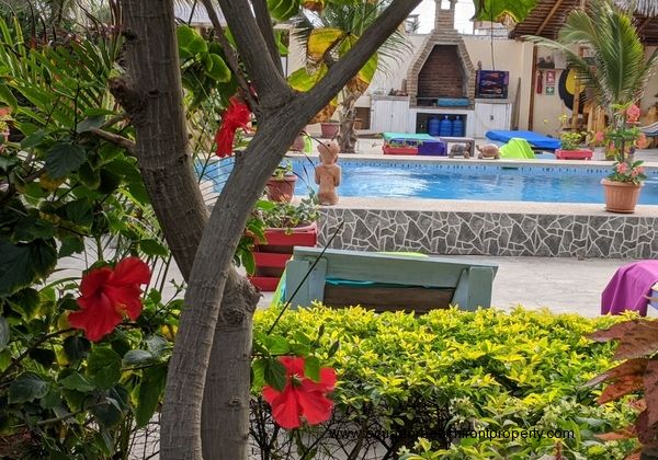 Hotel in Ecuador for sale on the beach