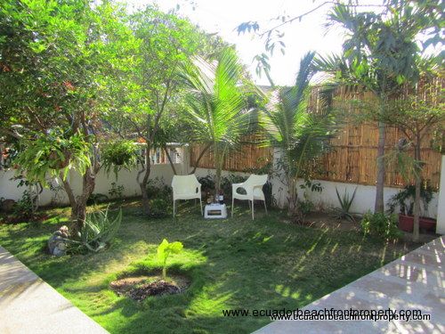 Home for sale near beach in San Clemente, Ecuador