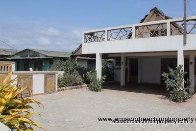 Beachfront home for sale in Ecuador