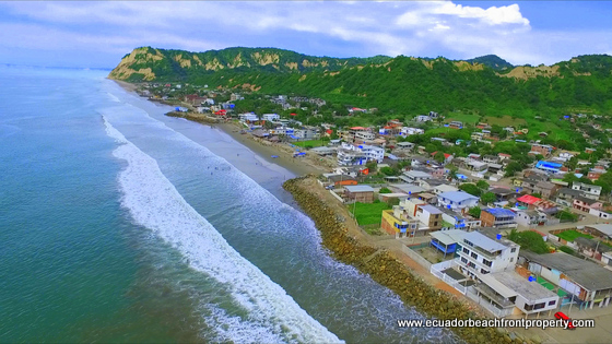 beachfront lot for sale in Ecuador