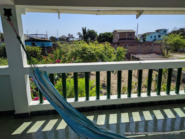 oceanview home for sale in Ecuador