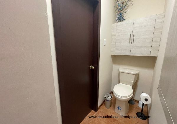 2nd bathroom
