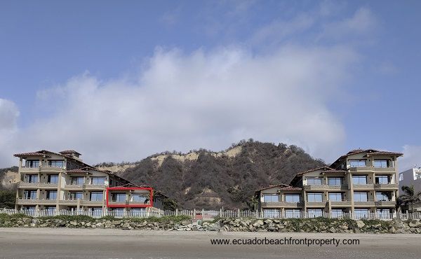 Beachfront rental in Ecuador