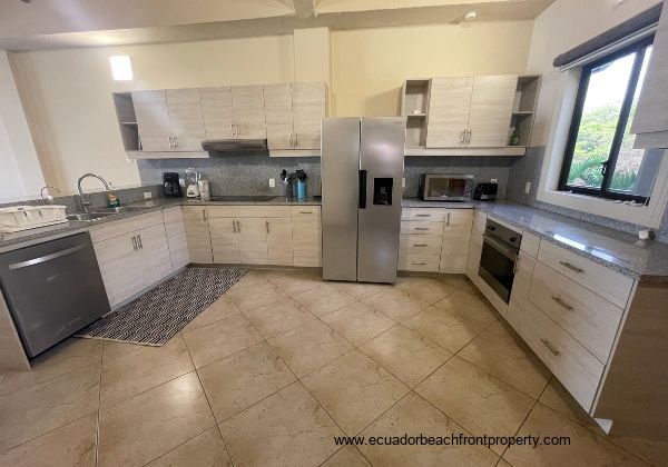 Open kitchen with quality appliances 