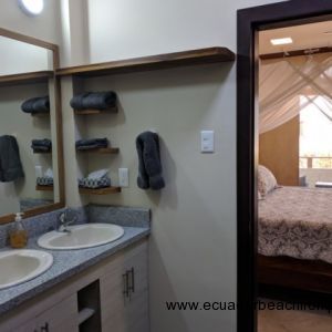 Spacious master ensuite 