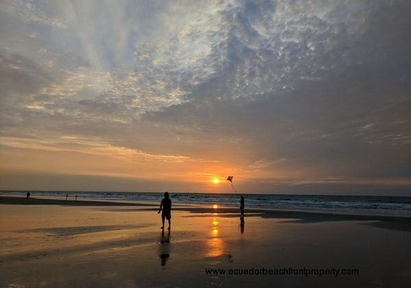 Low tide offers miles of walking, jogging, bike riding