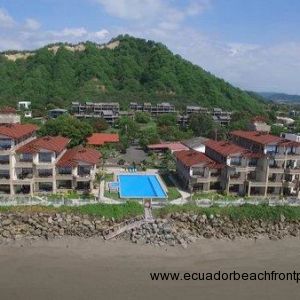 Ensenada del Pacifico, 18 unit 