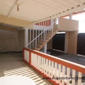 San Clemente Beachfront Estate (28)