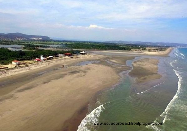 Beachfront property in Ecuador