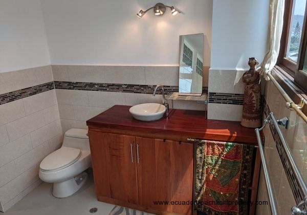 Ensuite bath