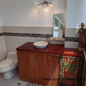 Ensuite bath