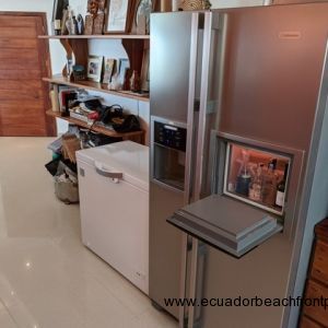 Kitchen with high-end appliances