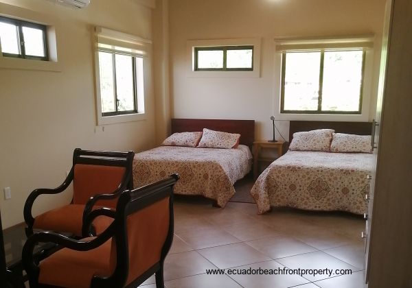 Ensenada condo rental in Ecuador