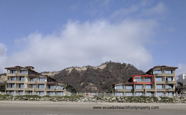 Oceanfront home for rent in Ecuador