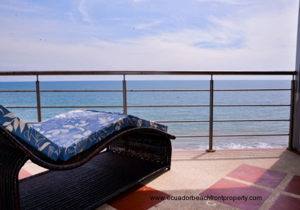 SOLD 6th Floor Furnished Oceanfront Condo