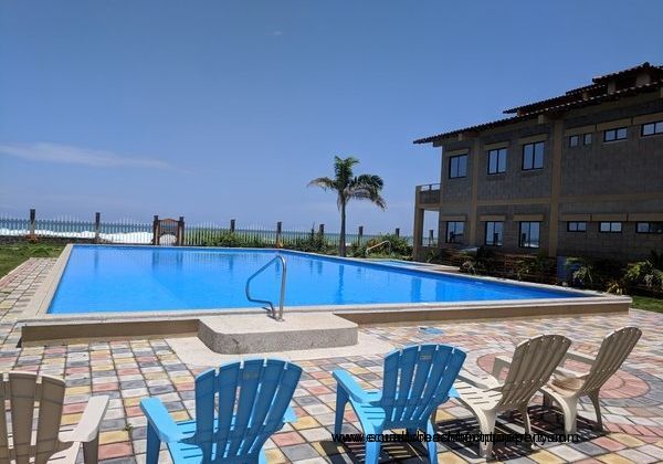 beachfront condo for sale in Ecuador