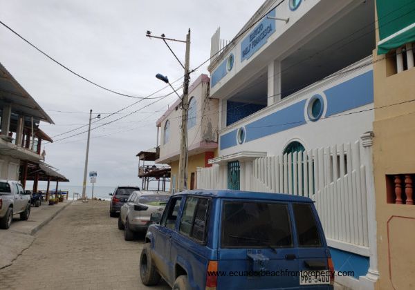 street view towards beach(2)