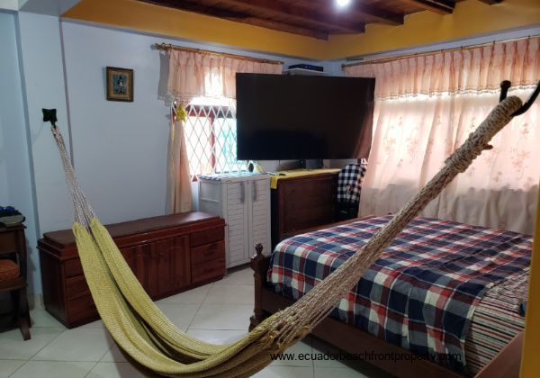 bedroom1