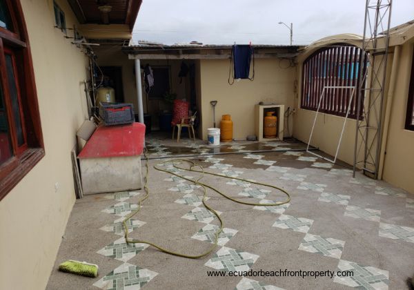 side patio2