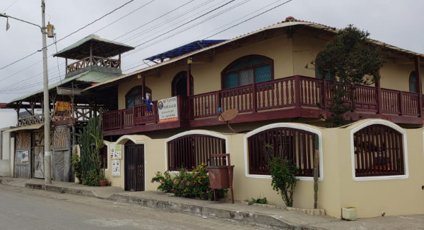 Oceanfront home for sale in Ecuador