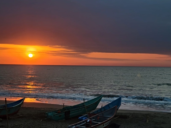 Ocean front real estate in Ecuador