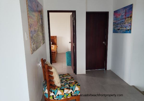 2nd floor landing (1)