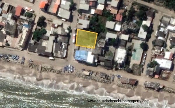 Crucita land for sale near the ocean