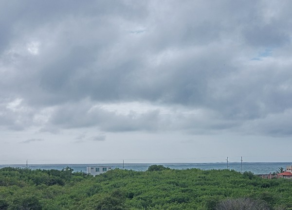 Ocean view home for sale in Ecuador