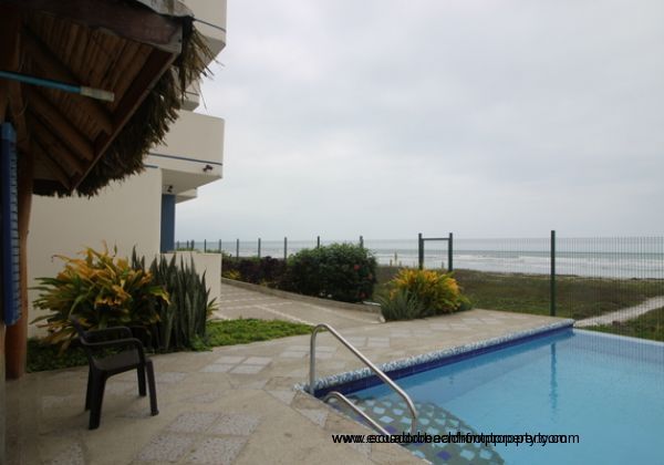 Oceanfront pool