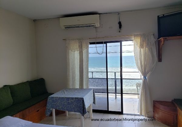 Beachfront hotel for sale in Ecuador