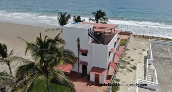 Crucita Beachfront House for Sale