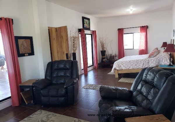 Master suite on 2nd level