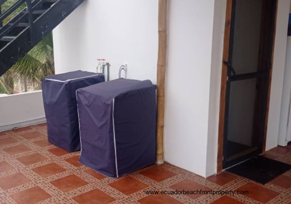 washer and dryer