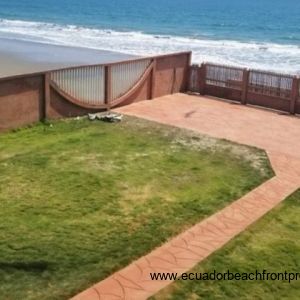 Large oceanfront yard with beach access