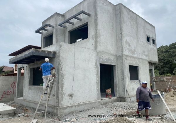 New beachfront home construction in Ecuador