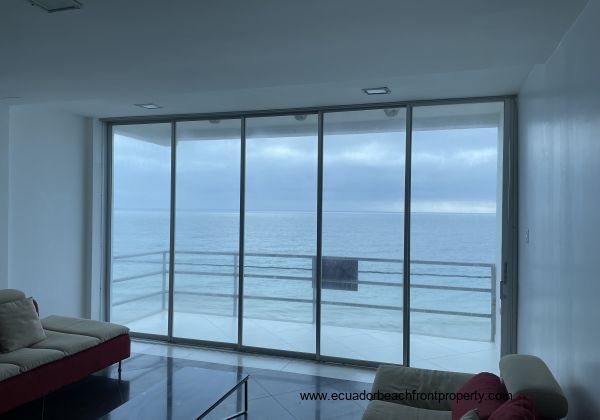 Kite surfing destination condo for sale