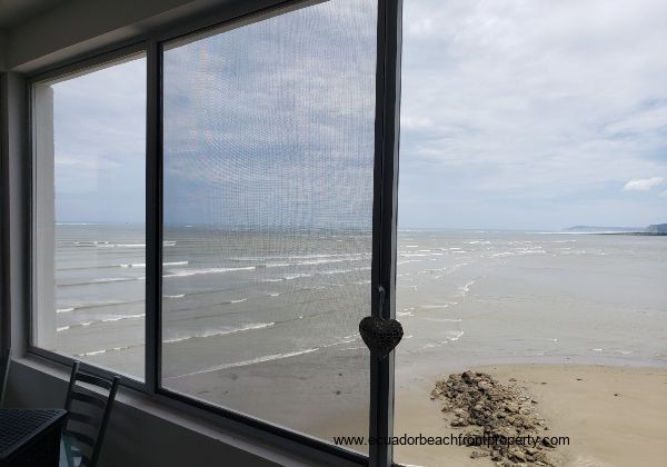 Ecuador Beachfront Real Estate