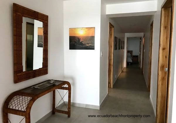 Hallway to bedrooms