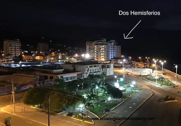 view towards the Dos Hemisferios condo building