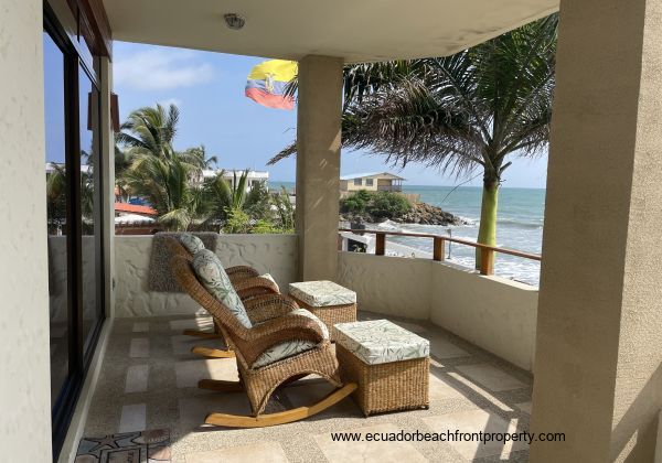 Beachfront condo rental in Ecuador