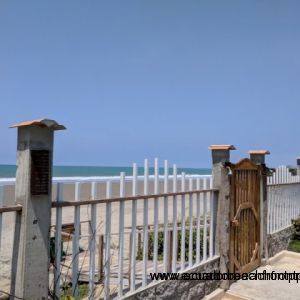 Direct beach access
