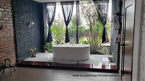 Ecuador beachfront real estate Ecuador beachfront real estate