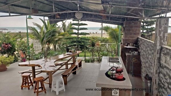 Ecuador beach homes for sale 
