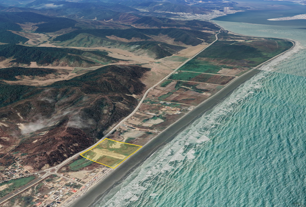 Large beachfront parcel in Ecuador Large beachfront parcel in Ecuador