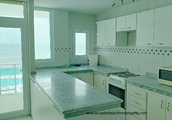 kitchen2