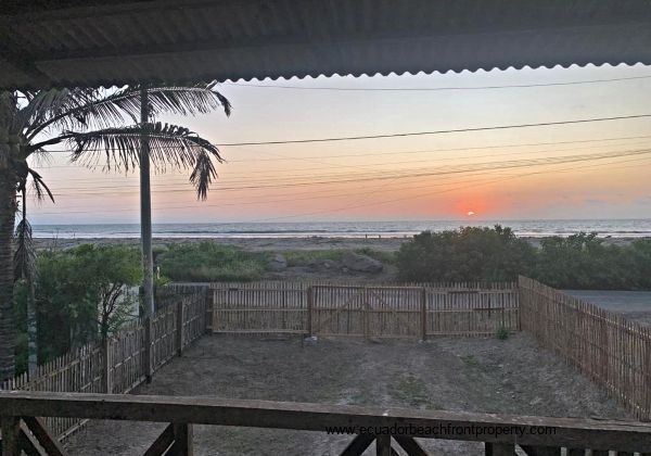 Property for sale on the beach in Ecuador