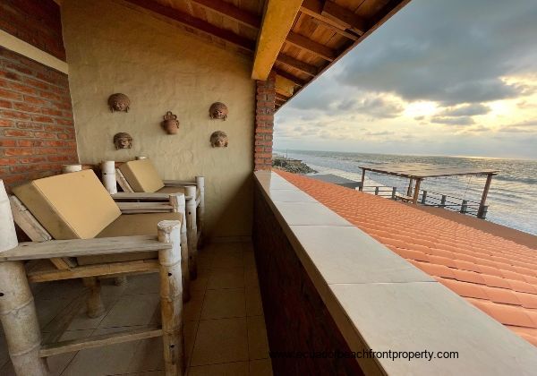 Beachfront property in Ecuador