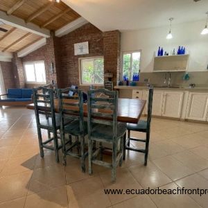 Casa Blue - Spacious Oceanfront Home