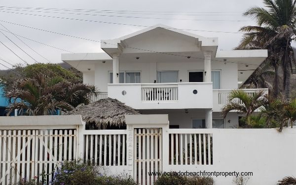 Beachfront home near Manta, Ecuador Beachfront home near Manta, Ecuador